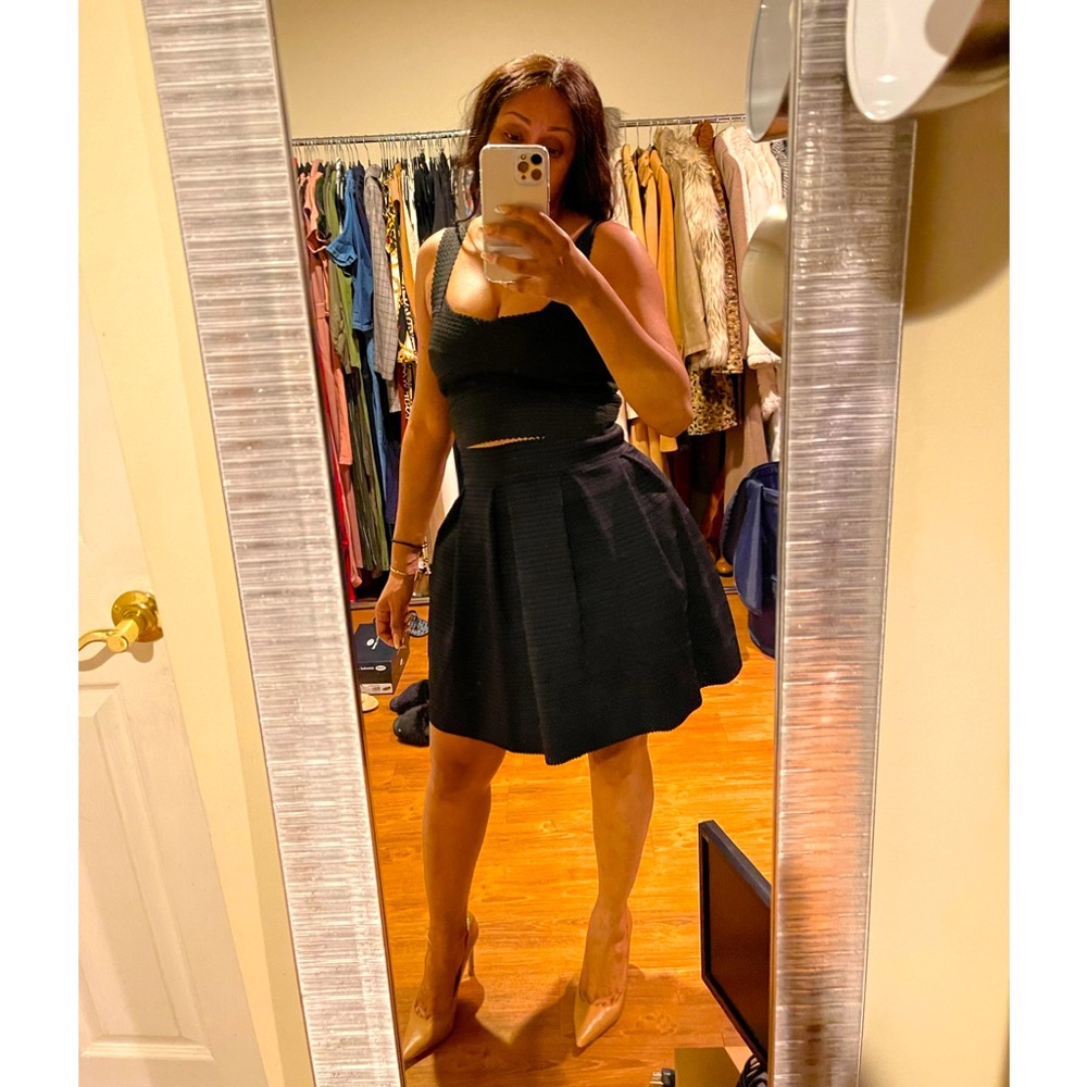 So so cute two piece skirt set. New